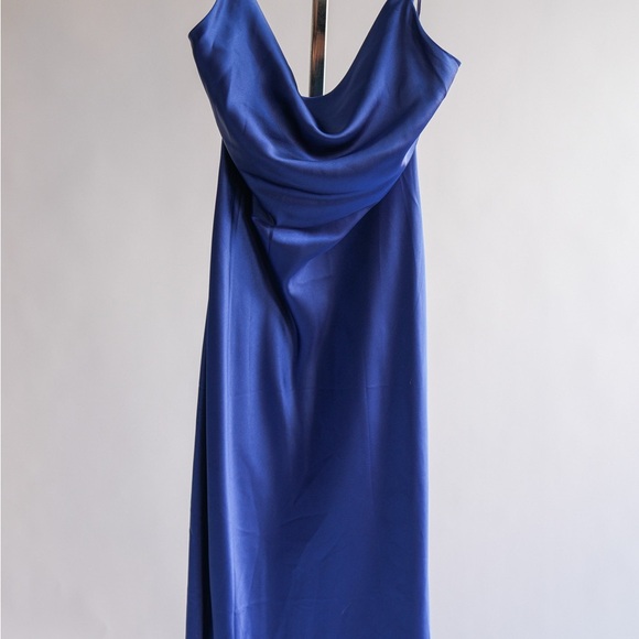 NWT WHYTE VALENTINE BLUE SATIN SLIP DRESS Size 8 - Picture 8 of 15